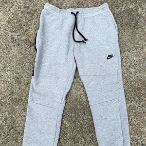 Nike Tech Fleece Jogger Pants